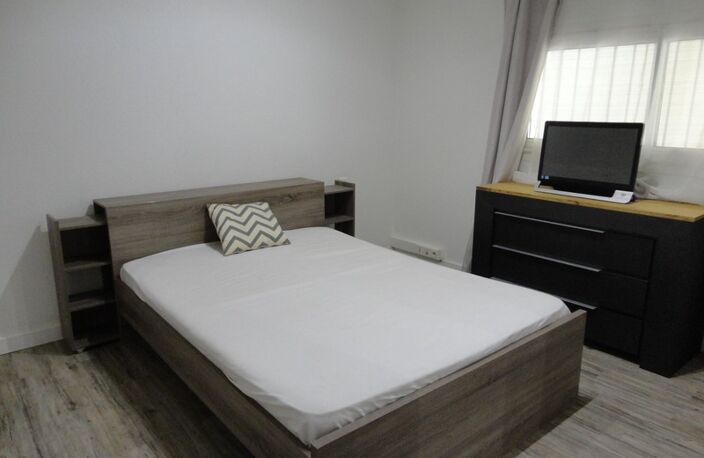Dpt Pyrénées Orientales (66), à vendre CANET EN ROUSSILLON appartement 3 pièces 74 m² parking — photo 4