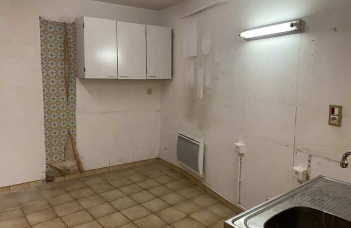 Dpt Pyrénées Orientales (66), à vendre EUS, Maison 4 pièces 73 m² cour intérieure à rénover — photo 5