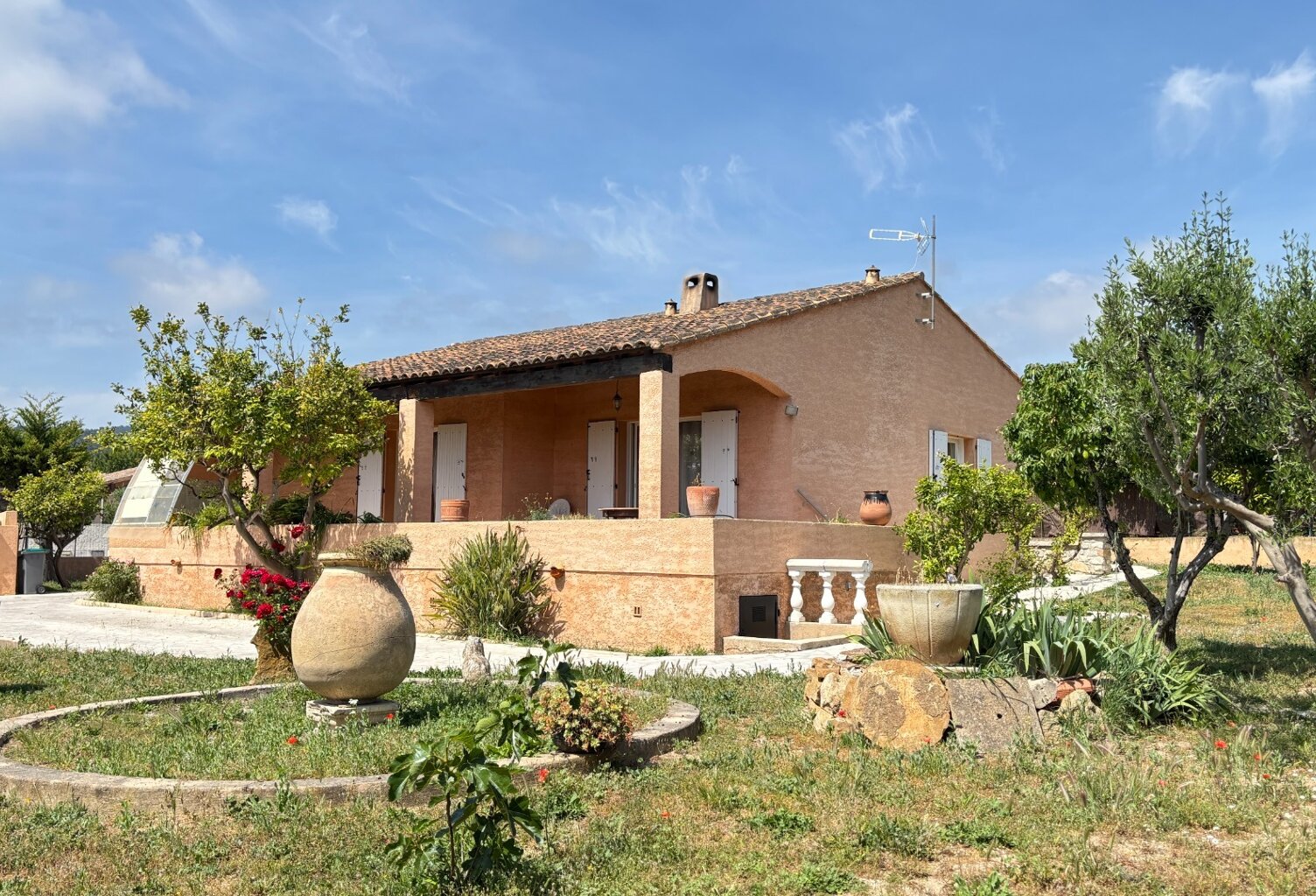 Maison traditionnelle de 110 m² type 4 – Terrain 1 011 m² — photo 1