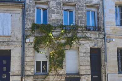 Immeuble  750000 €
