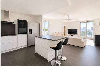 Appartement 4 pièces 211000 €