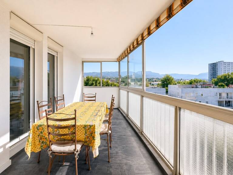 ***VISITE VIRTUELLE DISPONIBLE SUR DEMANDE...LA SEYNE-SUR-MER...LE THERMIDOR II...T3 RÉNOVÉ AVEC VUE BAIE...GARAGE DE 28 M²...LOCATAIRES EN PLACE*** — photo 1