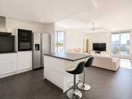 ***VISITE VIRTUELLE DISPONIBLE SUR DEMANDE...LA SEYNE-SUR-MER...LE THERMIDOR II...T3 RÉNOVÉ AVEC VUE BAIE...GARAGE DE 28 M²...LOCATAIRES EN PLACE*** — photo 2