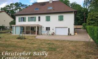 Maison 8 Pièces 220 m² à vendre à Beaulon (03230)