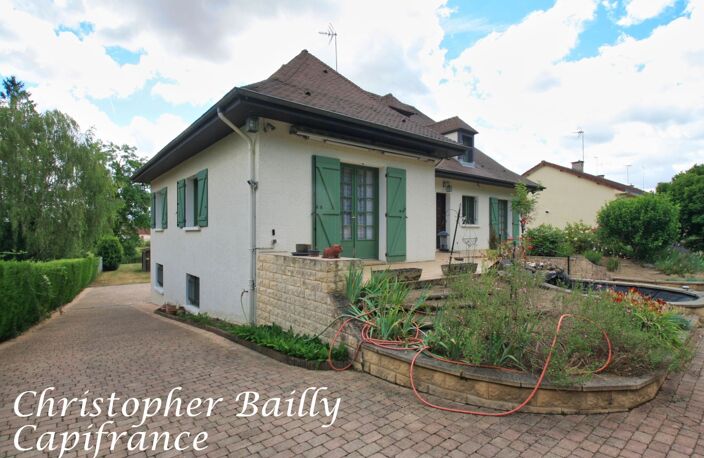 Maison 5 chambres, dans un village dynamique, à proximité directe des commodités — photo 4