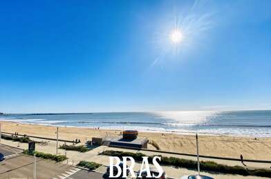 Appartement 4 pièces 710000 €