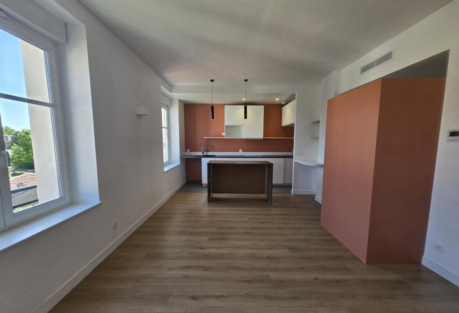 NANCY ARTEM : DUPLEX 4 CHAMBRES RENOVE AVEC PAC GAINABLE — photo 1