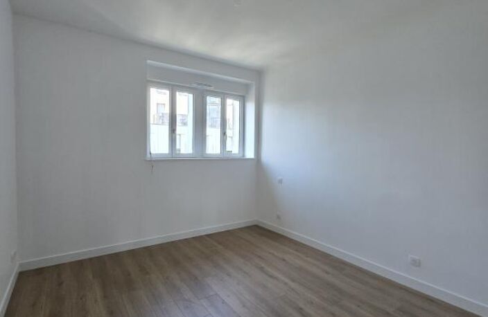 NANCY ARTEM : DUPLEX 4 CHAMBRES RENOVE AVEC PAC GAINABLE — photo 5