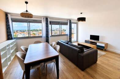 Appartement 3 pièces 890 €