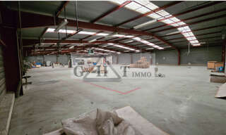 Local industriel  1875 m² à vendre à Neuilly-en-Thelle (60530)