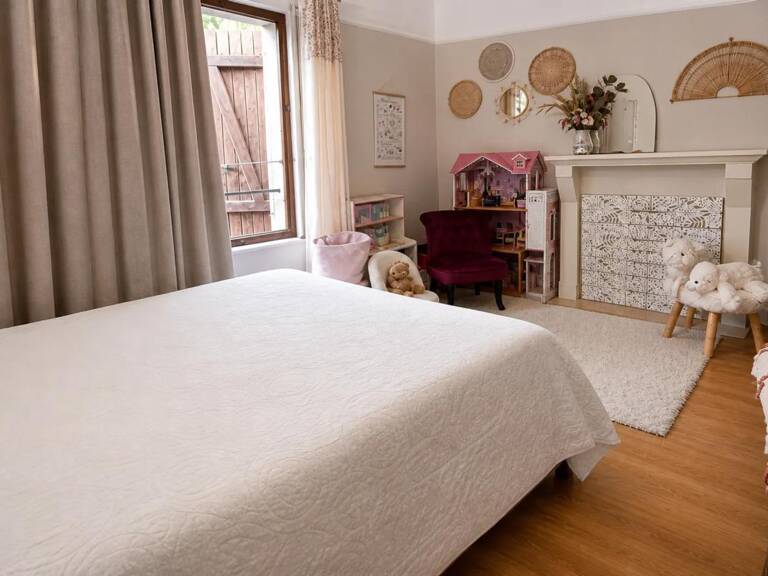 Demeure familiale de caractère de 296 m² avec 8 chambres, garage — photo 1