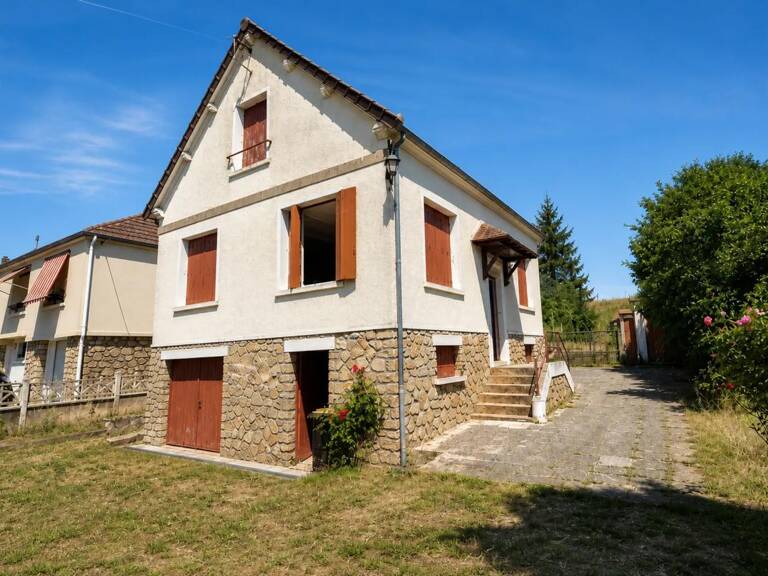 Grande maison familiale sur 968 m² avec double garage — photo 1