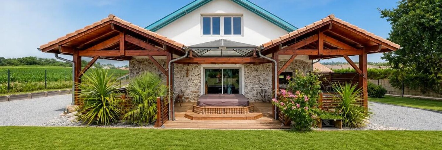 Maison 7 Pièces 264 m² à vendre à Orist (40300)