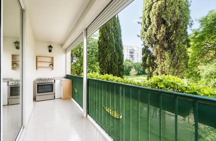Bel Appartement T4 avec 3 chambres, terrasse, parking cellier — photo 5