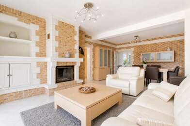 Maison 7 pièces 549900 €