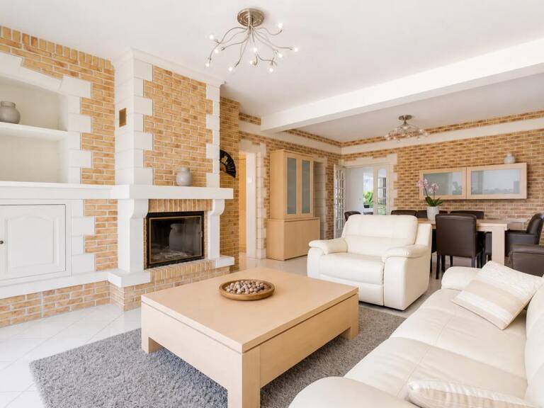 Maison de 7 pièces de 190 m² à Noyelles-lès-Seclin — photo 1