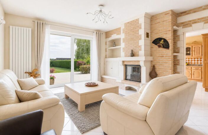 Maison de 7 pièces de 190 m² à Noyelles-lès-Seclin — photo 2