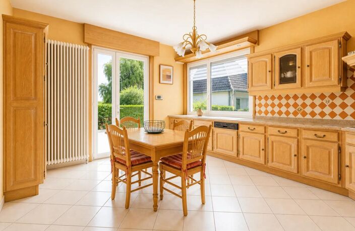 Maison de 7 pièces de 190 m² à Noyelles-lès-Seclin — photo 3