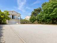 Maison de 9 pièces de 246 m² à Velaux — photo 2
