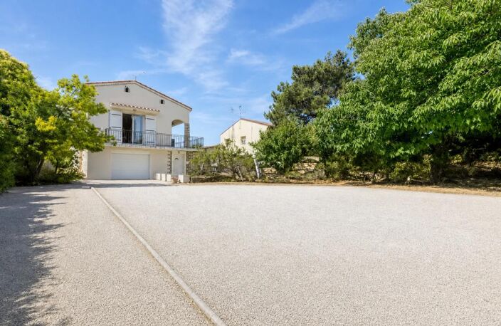 Maison de 9 pièces de 246 m² à Velaux — photo 3