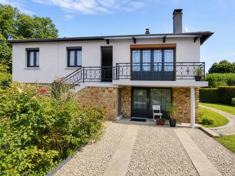 Maison de 6 pièces de 145 m² à Conches-en-Ouche — photo 1