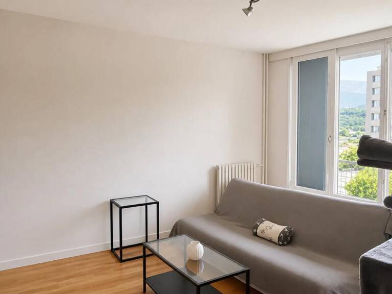 Appartement 3 pièces de 41 m² à Échirolles — photo 1