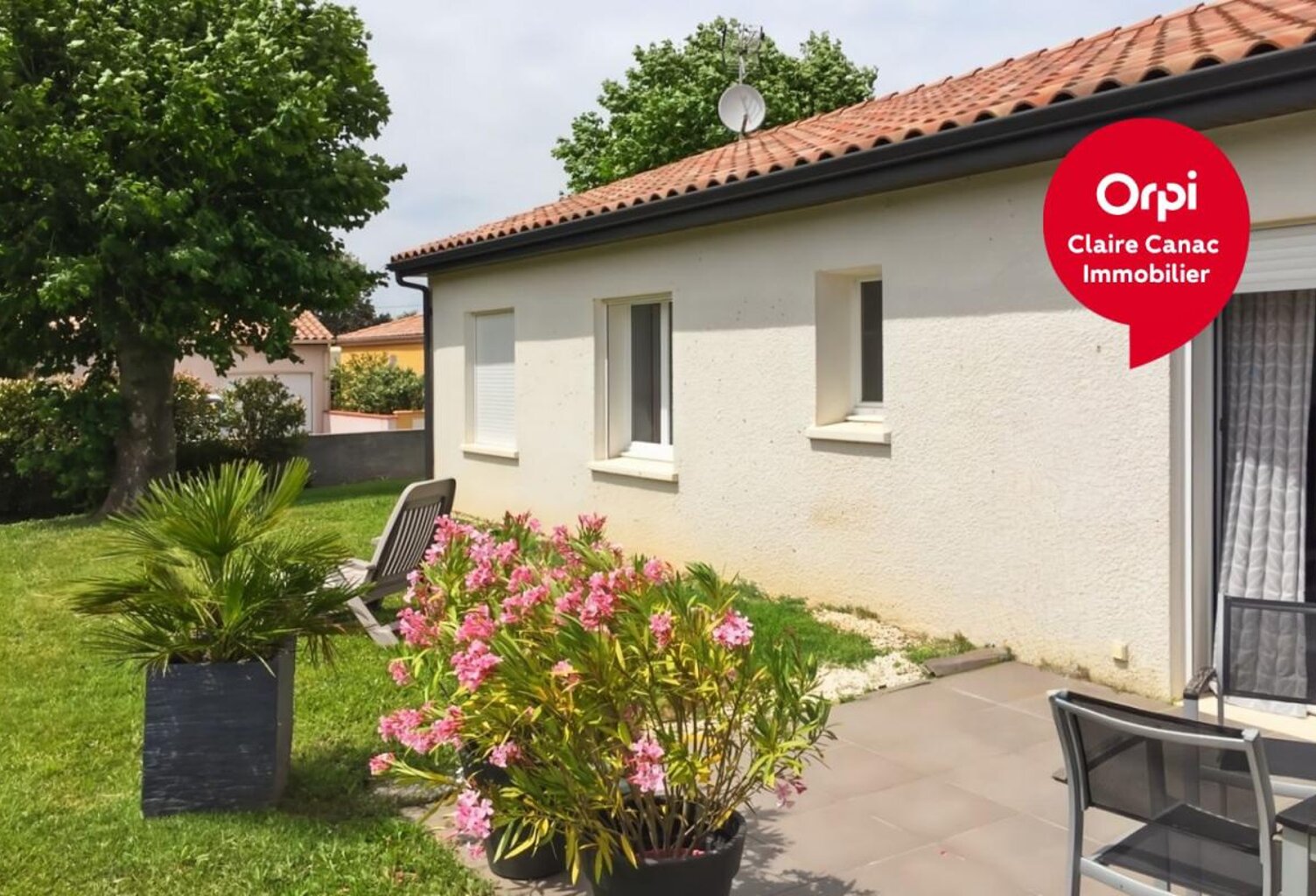 Belle maison de plain-pied dans une résidence — photo 1