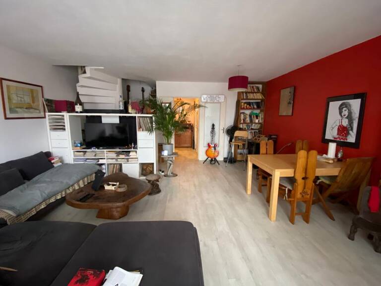 Appartement À Vendre — photo 1
