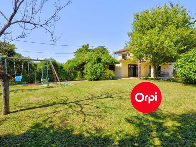 Maison À Vendre — photo du bien