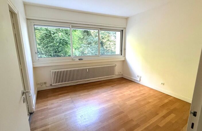 Appartement À Vendre — photo 4