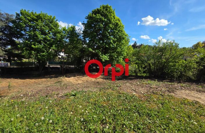 RARETÉ ABSOLUE À OULLINS : Terrain d'exception de 1439 m² — photo 3