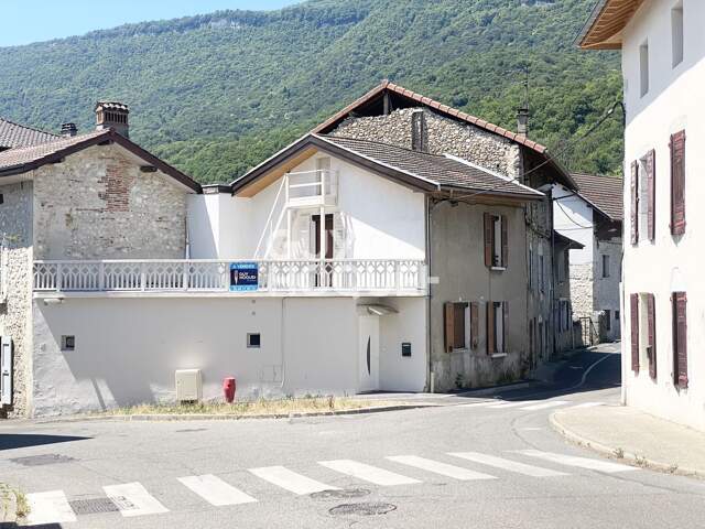 maison — photo du bien