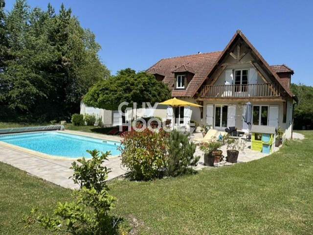 maison — photo du bien