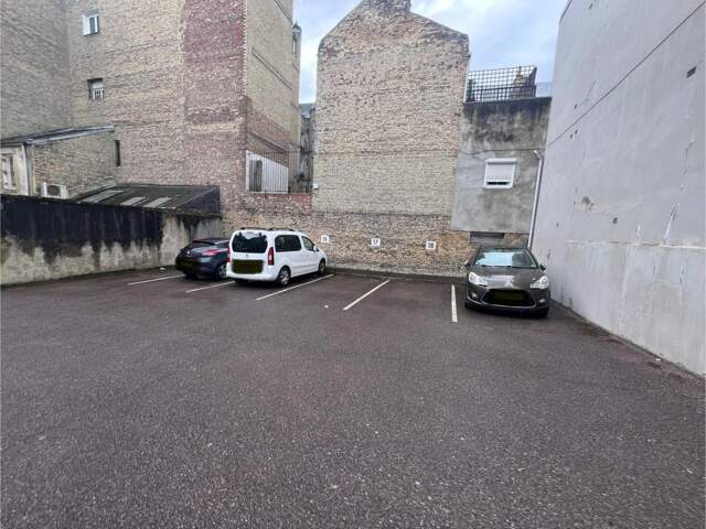 Parking rue Gustave Flaubert — photo du bien
