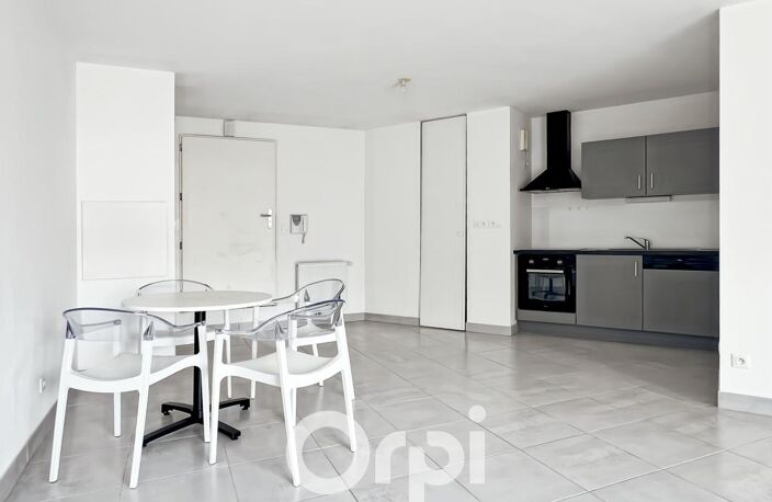 Appartement À Vendre — photo 2