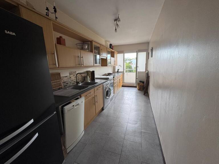 A louer, Appartement T3 NON MEUBLE à Lyon 9ème - CHAUFFAGE ET EAU COMPRIS — photo 1