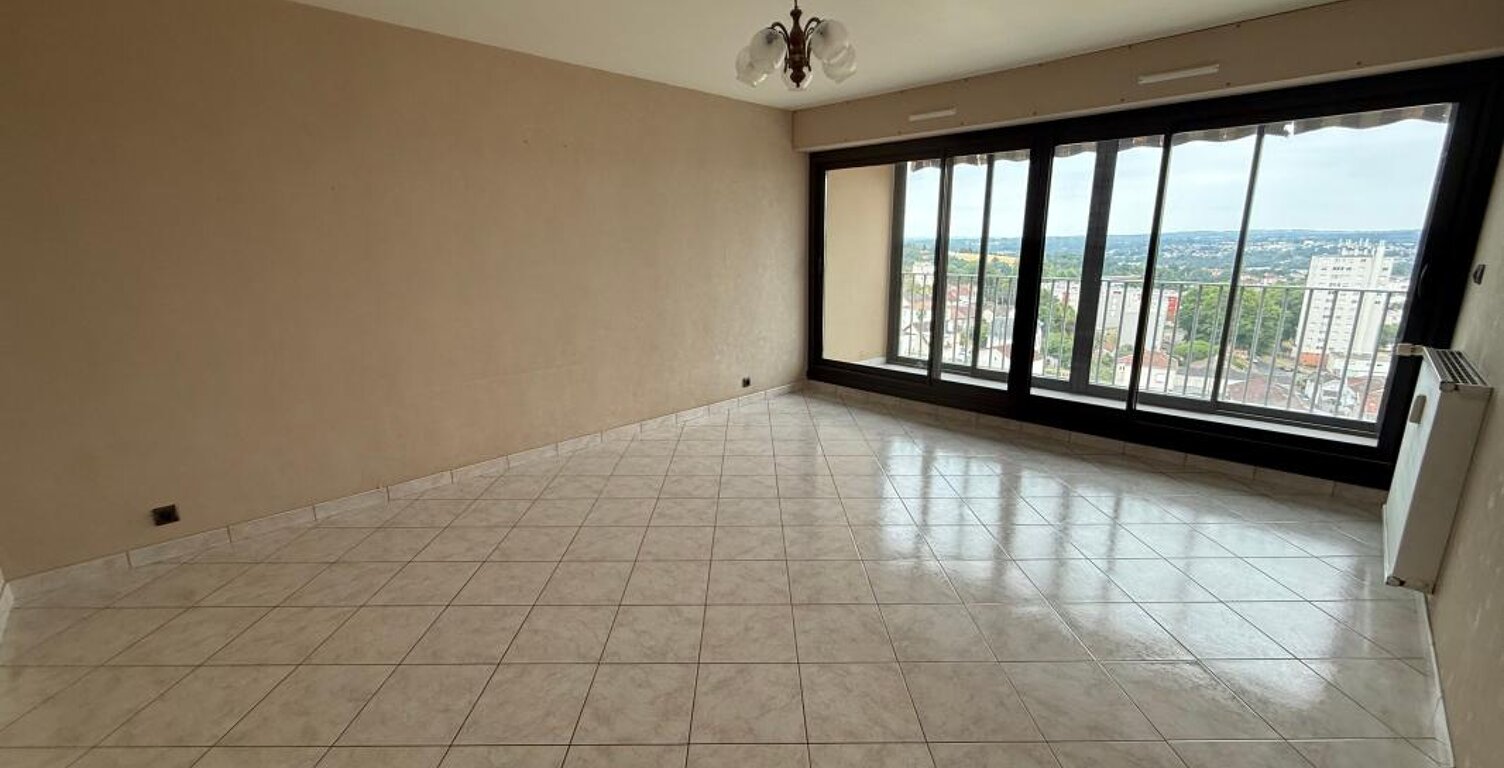 Appartement 3 Chambres - balcon - secteur Louyat — photo 1
