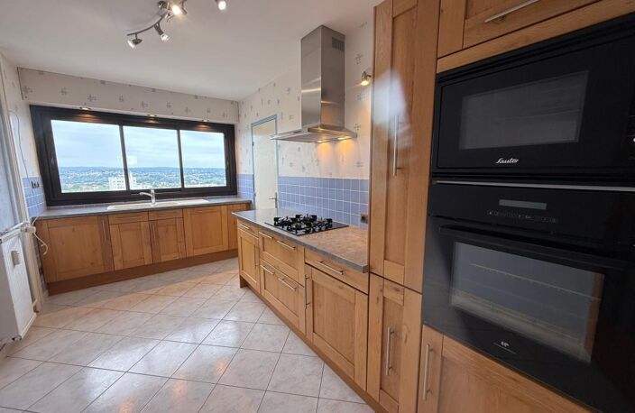 Appartement 3 Chambres - balcon - secteur Louyat — photo 4