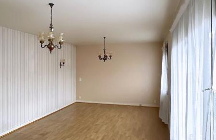Romagnat, Maison 133m2, 5 chbres et garage de 47m2 sur 567m2 de terrain clos — photo 3