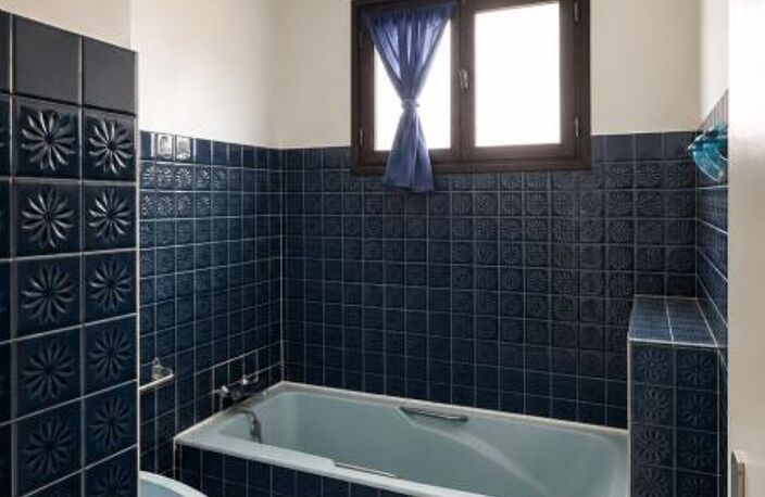 Romagnat, Maison 133m2, 5 chbres et garage de 47m2 sur 567m2 de terrain clos — photo 4