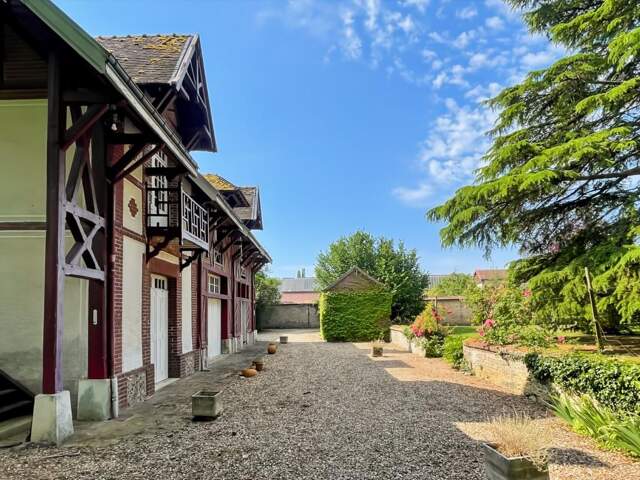 Maison normande familiale 4 chambres à rénover à Château sur Epte — photo du bien