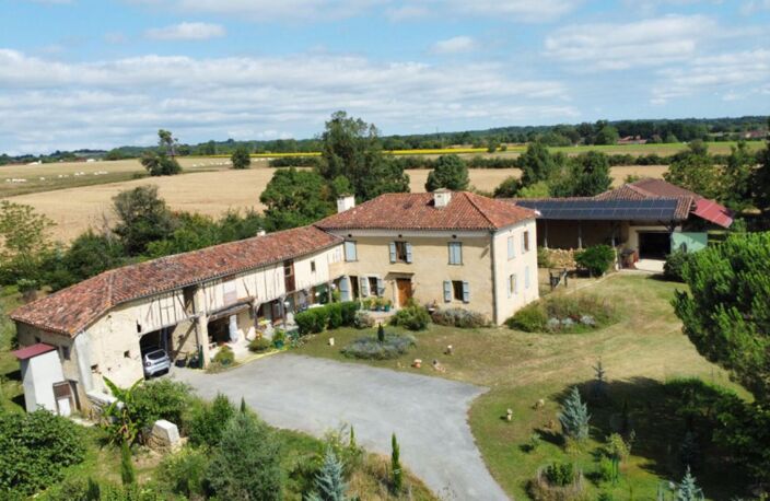 Corps de ferme isolée cadre bucolique 1,3ha — photo 2