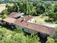 Corps de ferme isolée cadre bucolique 1,3ha — photo 3