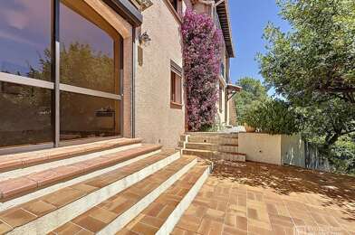 Maison 7 pièces 499900 €