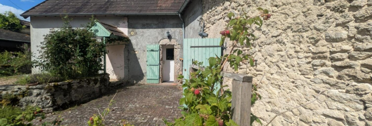 Maison 5 Pièces 83 m² à vendre à Montaigu-le-Blin (03150)