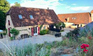 Maison 9 Pièces 253 m² à vendre à Bassillac (24330)