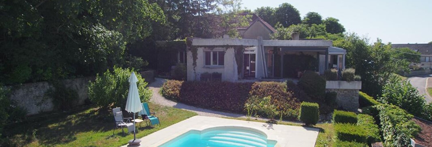 Maison 7 Pièces 193 m² à vendre à Saint-Julien (21490)