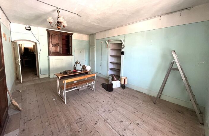 INVESTISSEURS - IMMEUBLE DE CARACTÈRE À FORT POTENTIEL - Monopropriété — photo 2