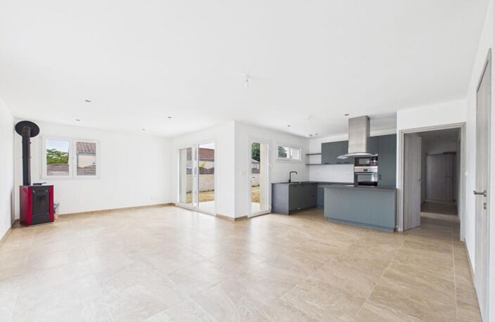 Maison neuve plain pied de 113 m2 à St Sauvant , 3 chambres , terrain de 741 m2 , garage — photo 2