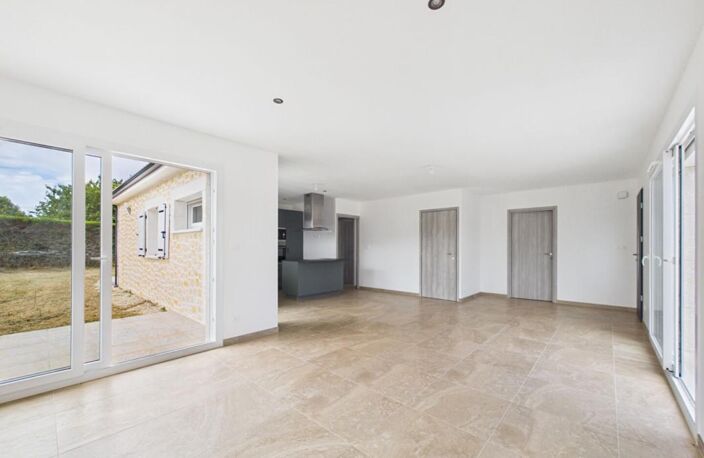 Maison neuve plain pied de 113 m2 à St Sauvant , 3 chambres , terrain de 741 m2 , garage — photo 4